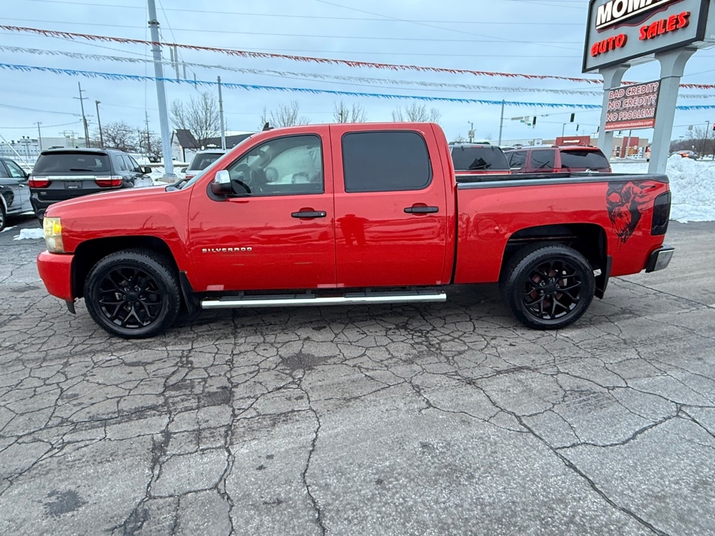 Chevrolet Silverado 1500 LTZ Crew Cab 4WD 2011