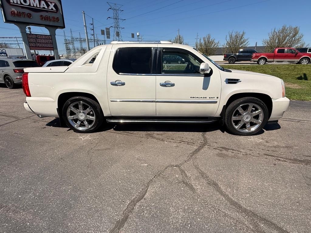 Cadillac Escalade EXT Sport Utility Truck 2008