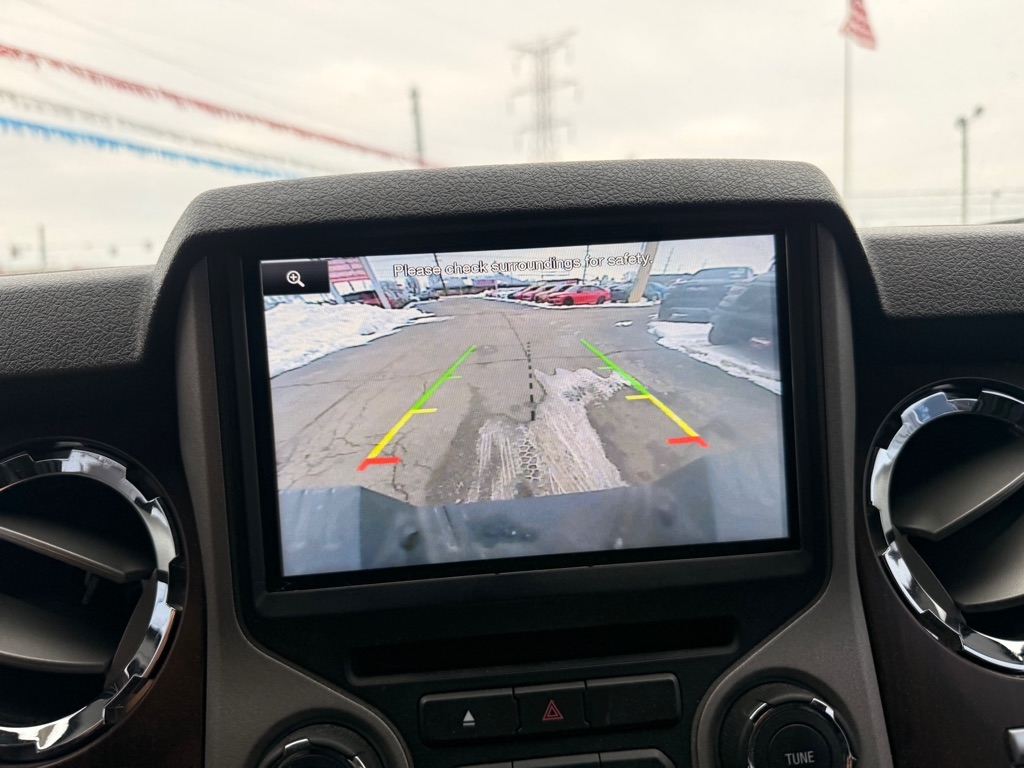 Ford F-250 SD King Ranch Crew Cab 4WD 2015