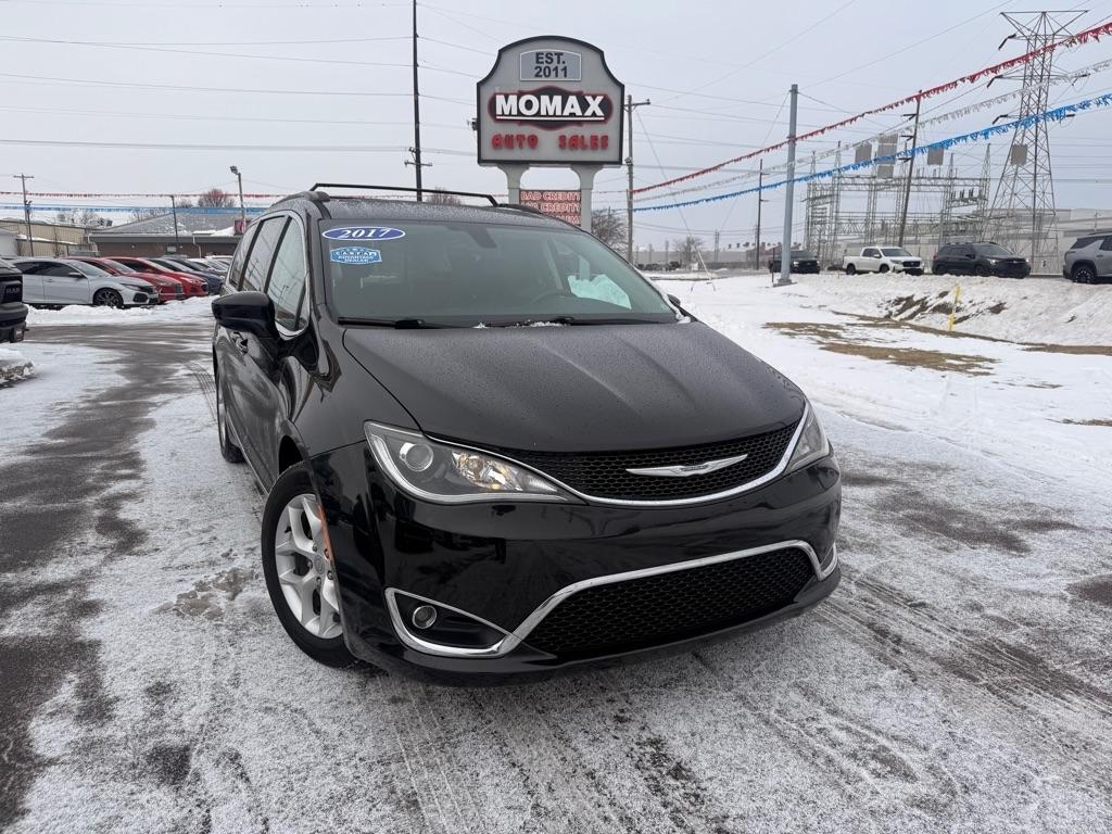 Chrysler Pacifica Touring-L 2017