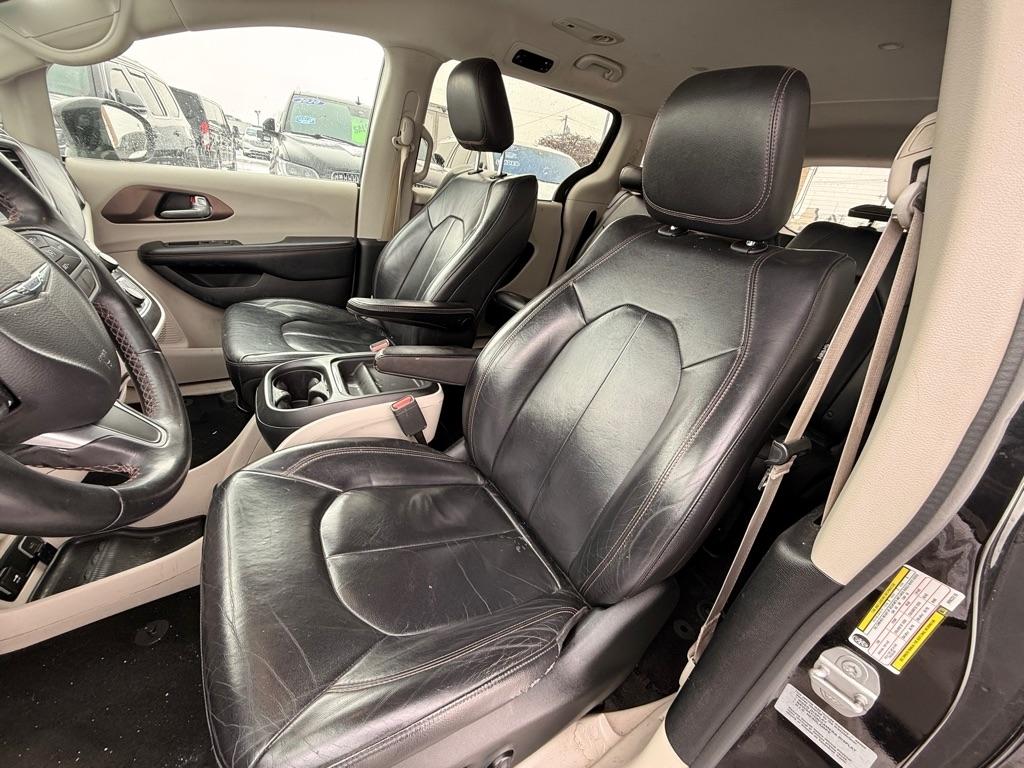 Chrysler Pacifica Touring-L 2017