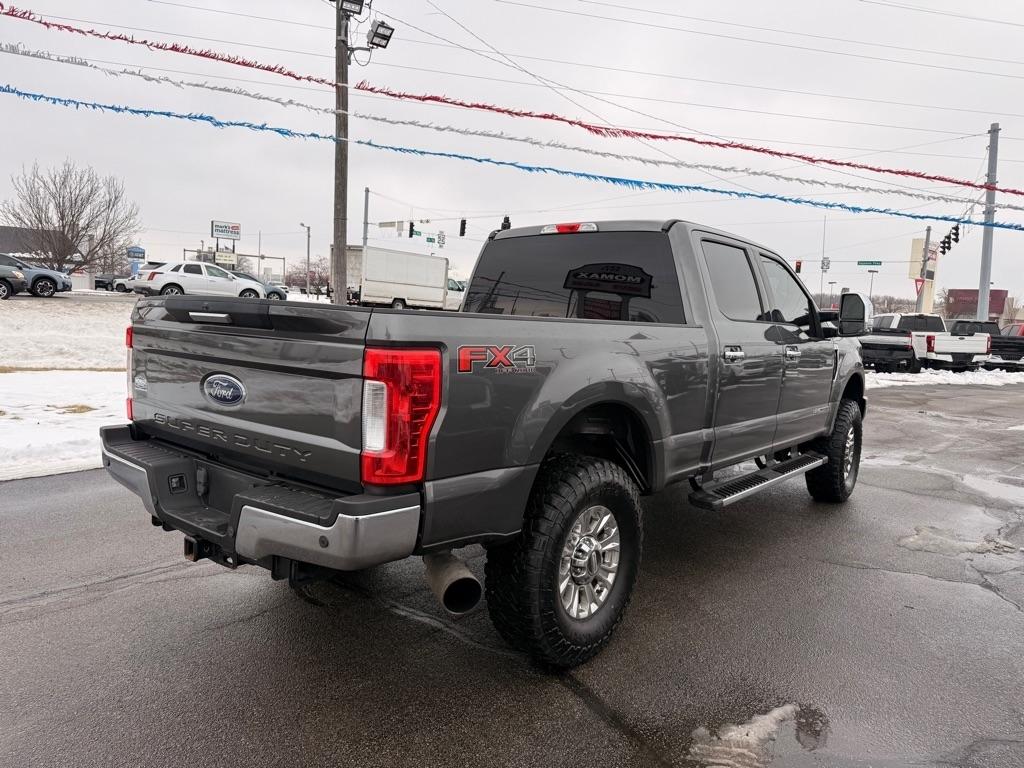 Ford F-250 SD XLT Crew Cab 4WD 2018