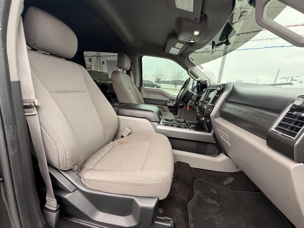 Ford F-250 SD XLT Crew Cab 4WD 2018