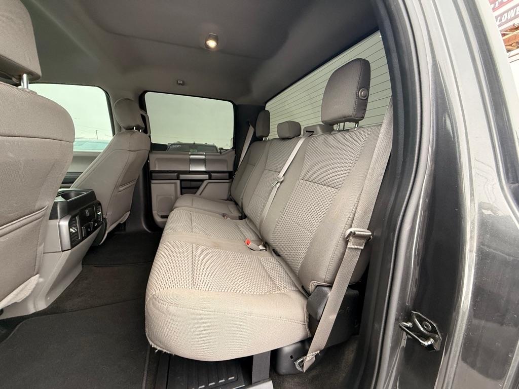 Ford F-250 SD XLT Crew Cab 4WD 2018