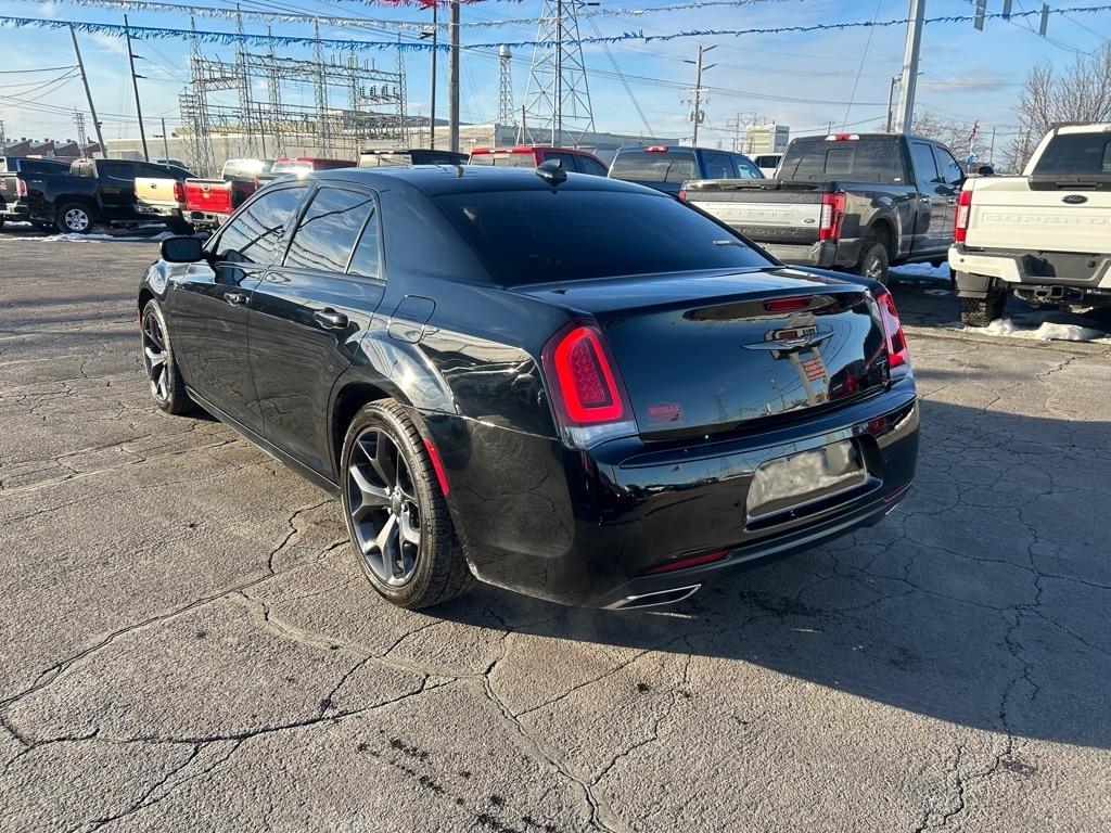 Chrysler 300 Touring L 2023