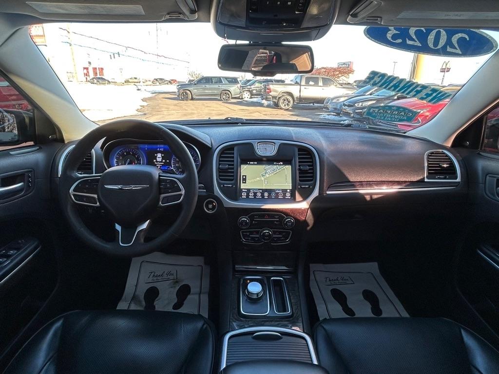 Chrysler 300 Touring L 2023