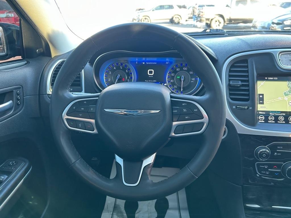 Chrysler 300 Touring L 2023