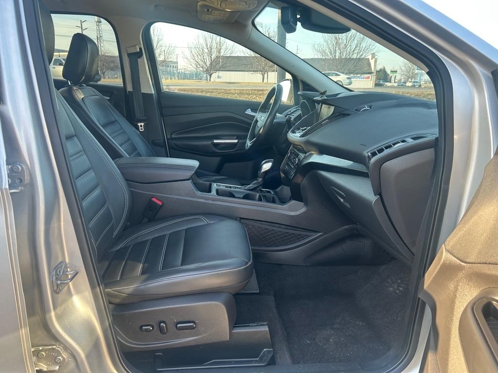 Ford Escape Titanium FWD 2019