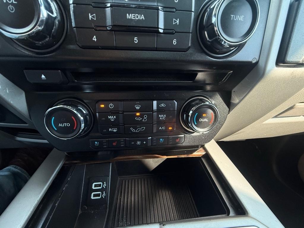 Ford F-150 XL SuperCrew 5.5-ft. Bed 4WD 2018