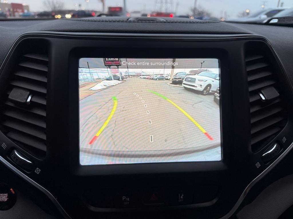 Jeep Cherokee Latitude Lux 4WD 2021