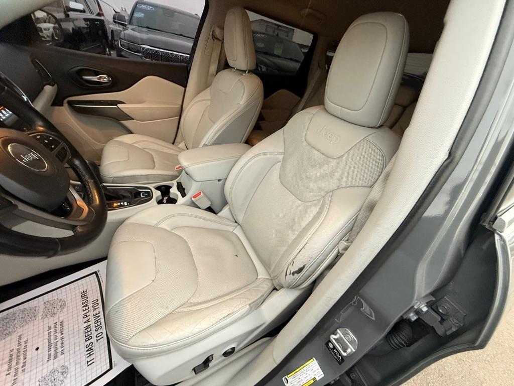 Jeep Cherokee Latitude Lux 4WD 2021