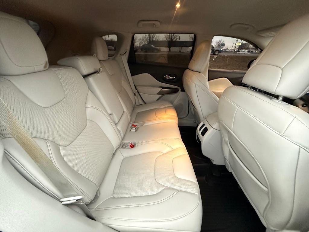 Jeep Cherokee Latitude Lux 4WD 2021