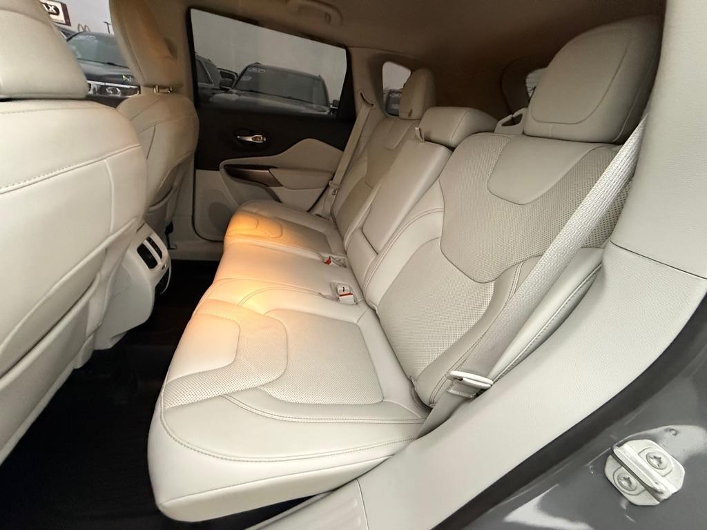 Jeep Cherokee Latitude Lux 4WD 2021