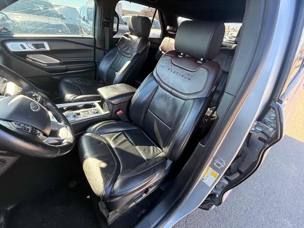 Ford Explorer Platinum AWD 2020