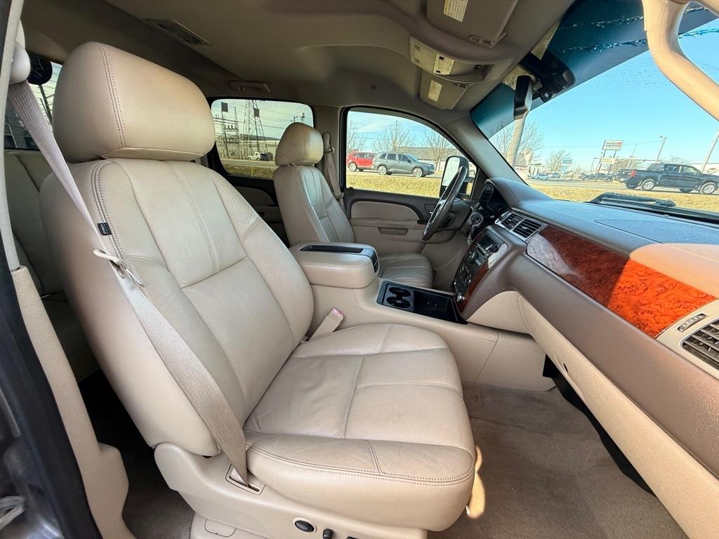 Chevrolet Silverado 2500HD LTZ Crew Cab 4WD 2011