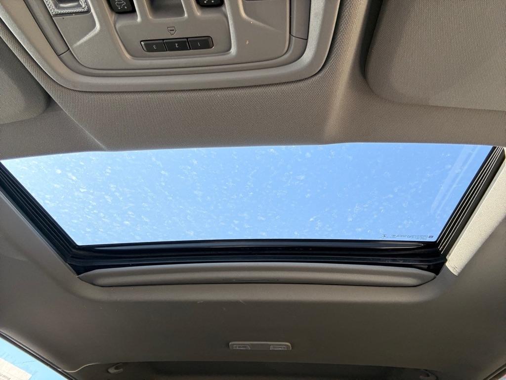 Chevrolet Silverado 1500 LTZ Crew Cab 4WD 2020