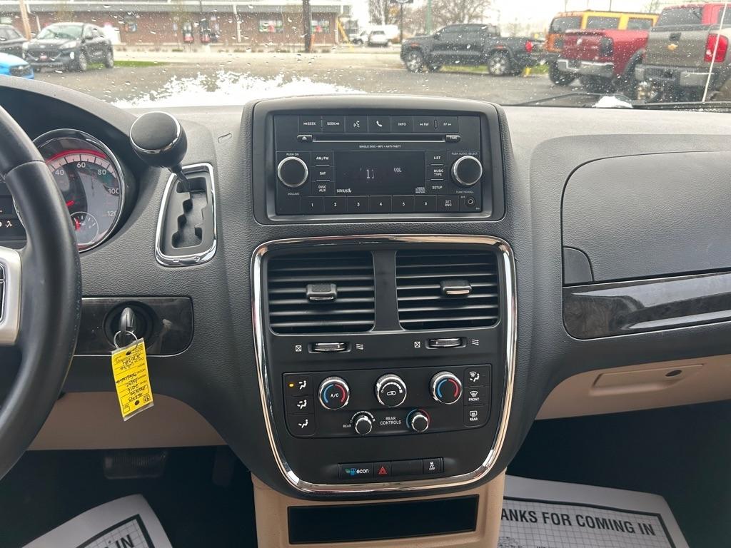 Dodge Grand Caravan SE 2016