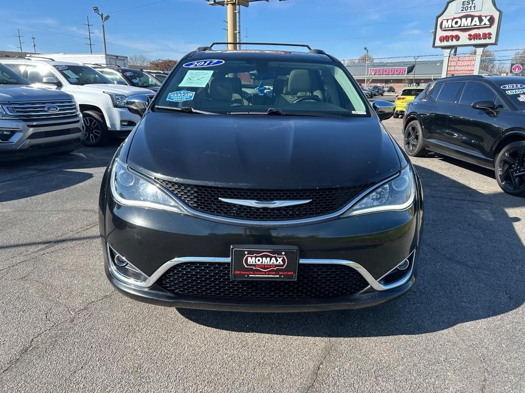 Chrysler Pacifica Limited 2017