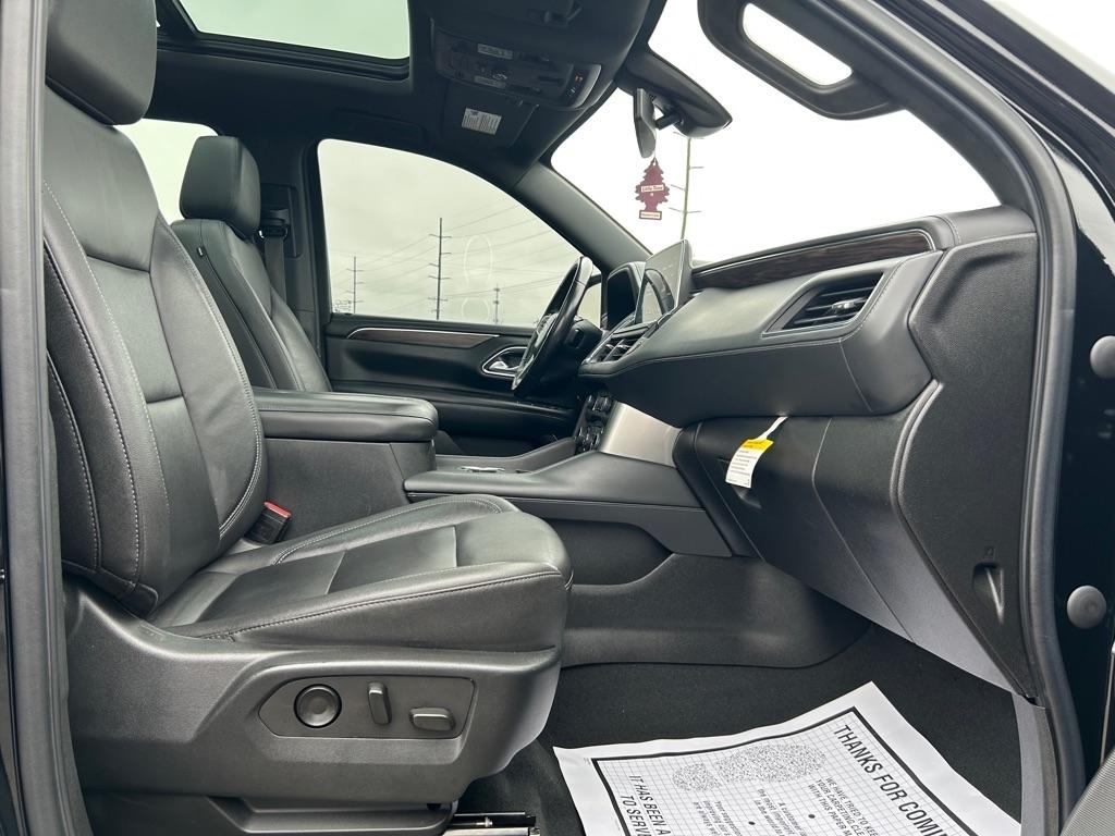 Chevrolet Suburban LT 4WD 2021