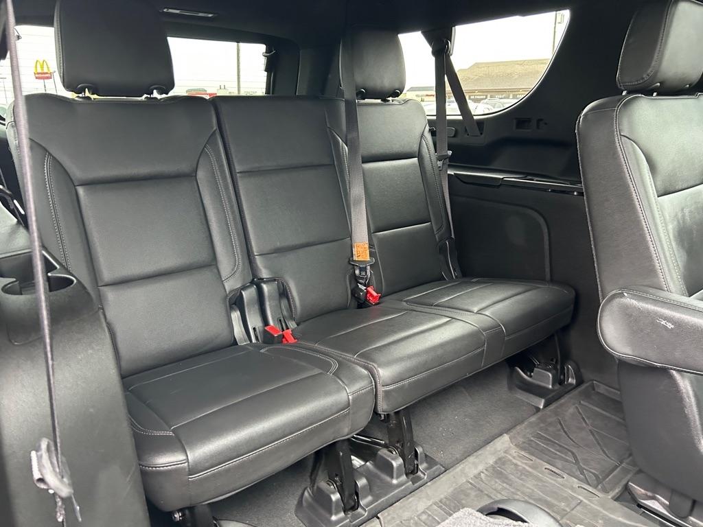 Chevrolet Suburban LT 4WD 2021