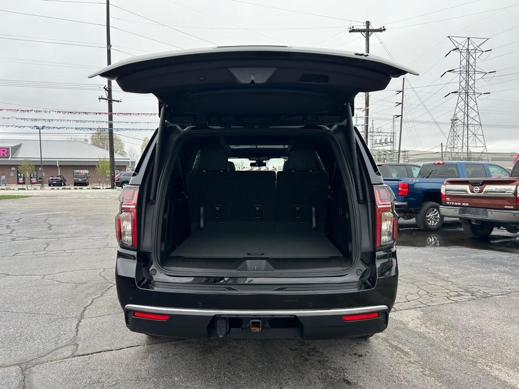 Chevrolet Suburban LT 4WD 2021