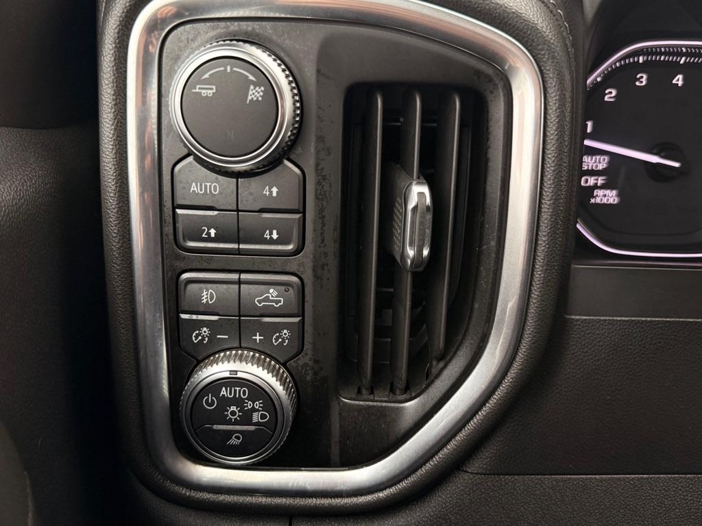 GMC Sierra 1500 SLT Crew Cab Short Box 4WD 2019