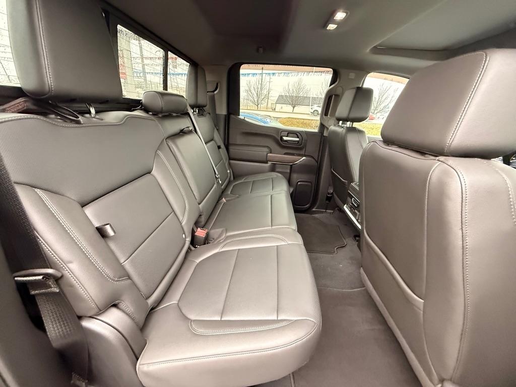 GMC Sierra 1500 SLT Crew Cab Short Box 4WD 2019