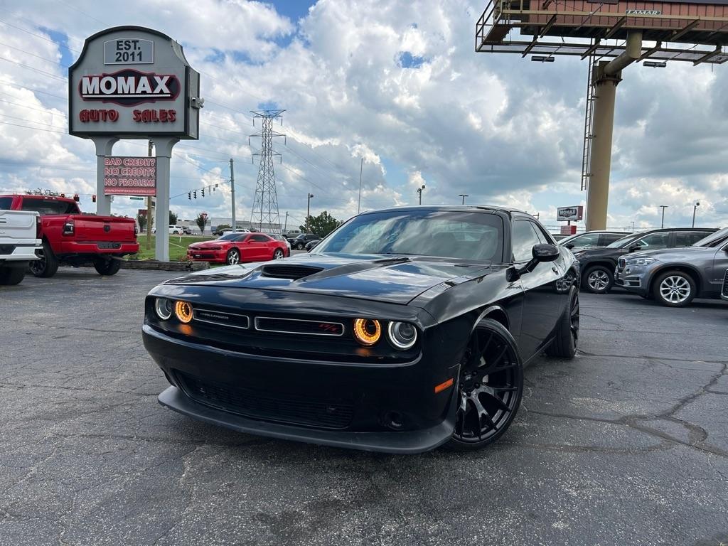 Dodge Challenger SE 2010