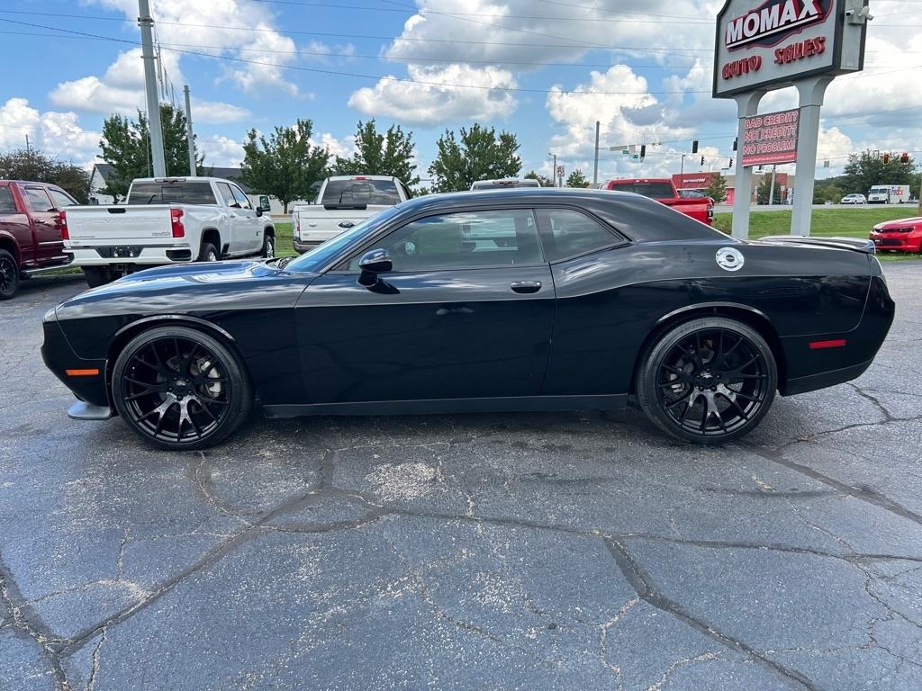 Dodge Challenger SE 2010