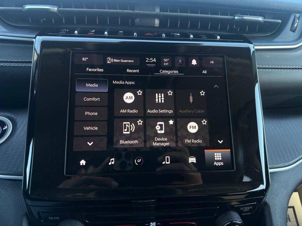 Jeep Grand Cherokee L Laredo 2023