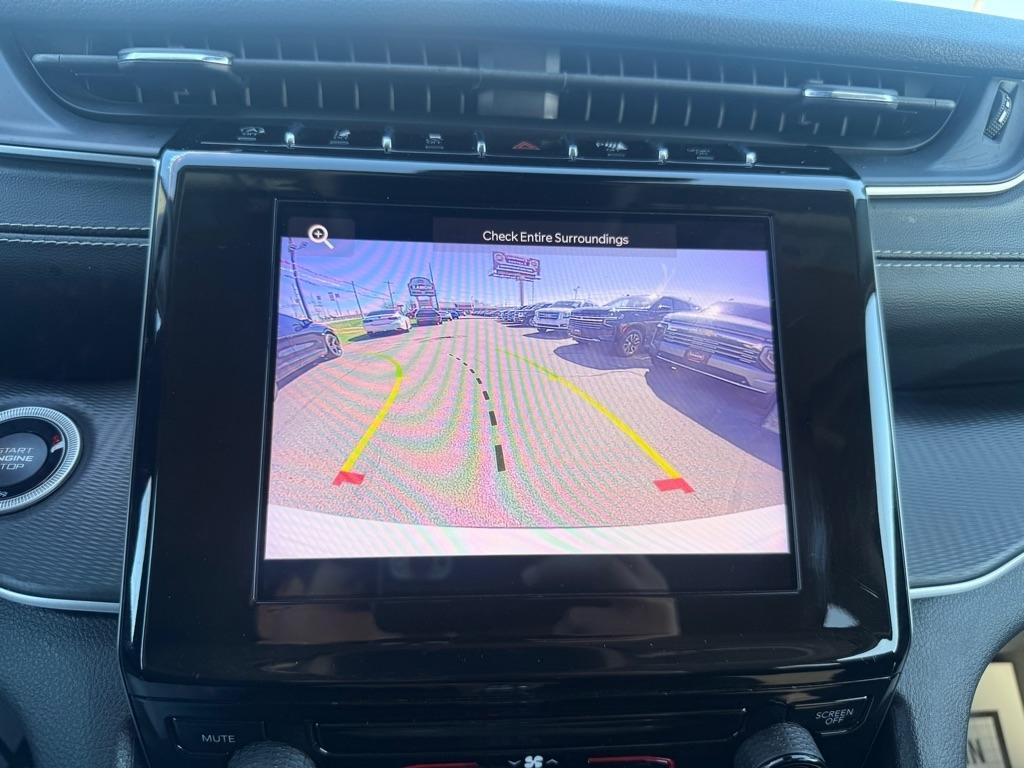 Jeep Grand Cherokee L Laredo 2023