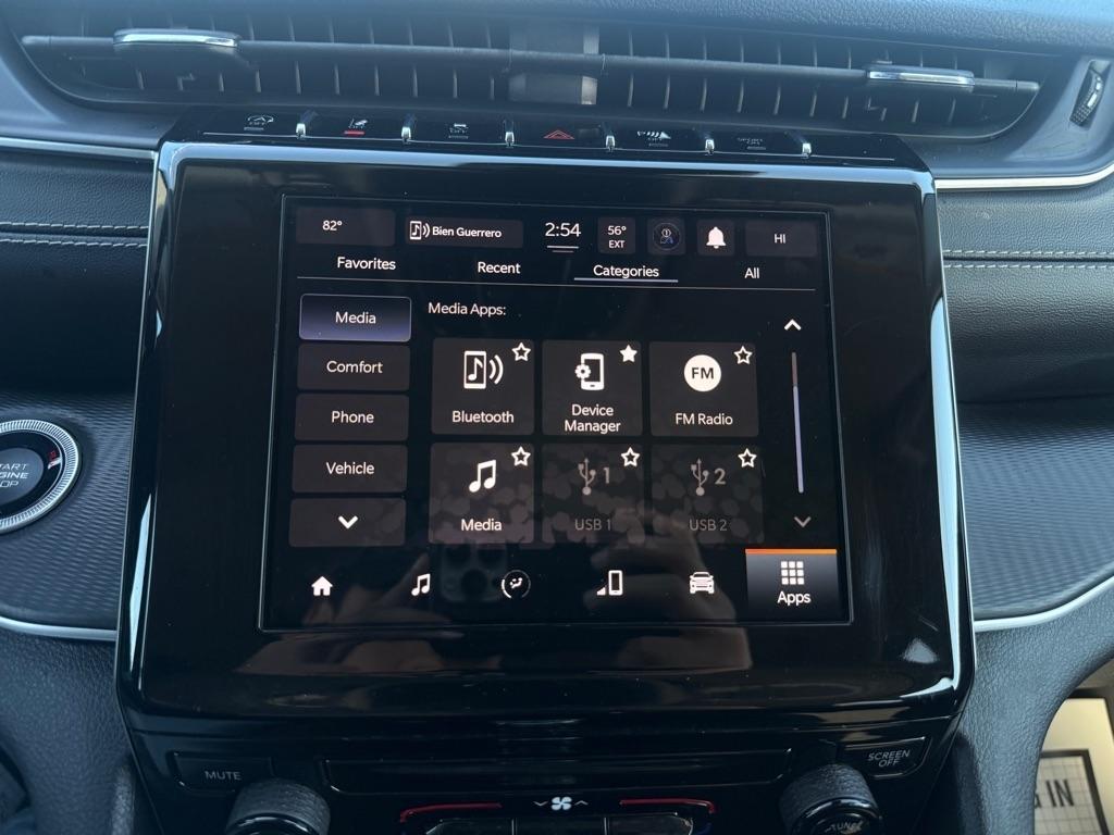 Jeep Grand Cherokee L Laredo 2023