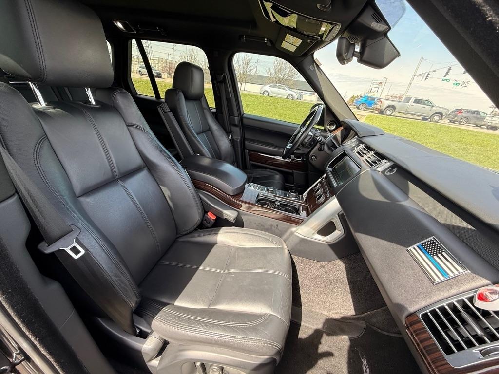 Land Rover Range Rover Base 2017