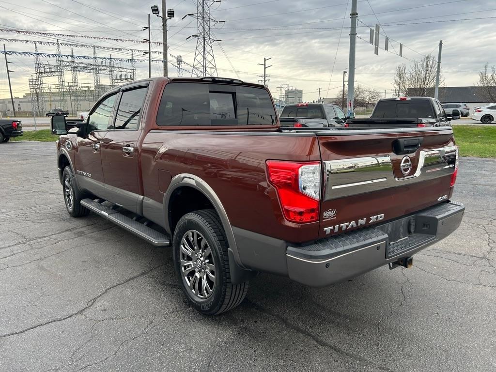 Nissan Titan XD SL 4WD Diesel 2016