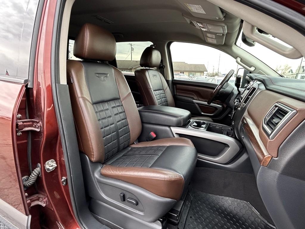 Nissan Titan XD SL 4WD Diesel 2016