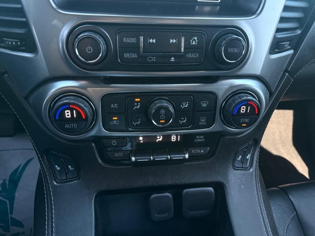 Chevrolet Suburban LT 4WD 2020