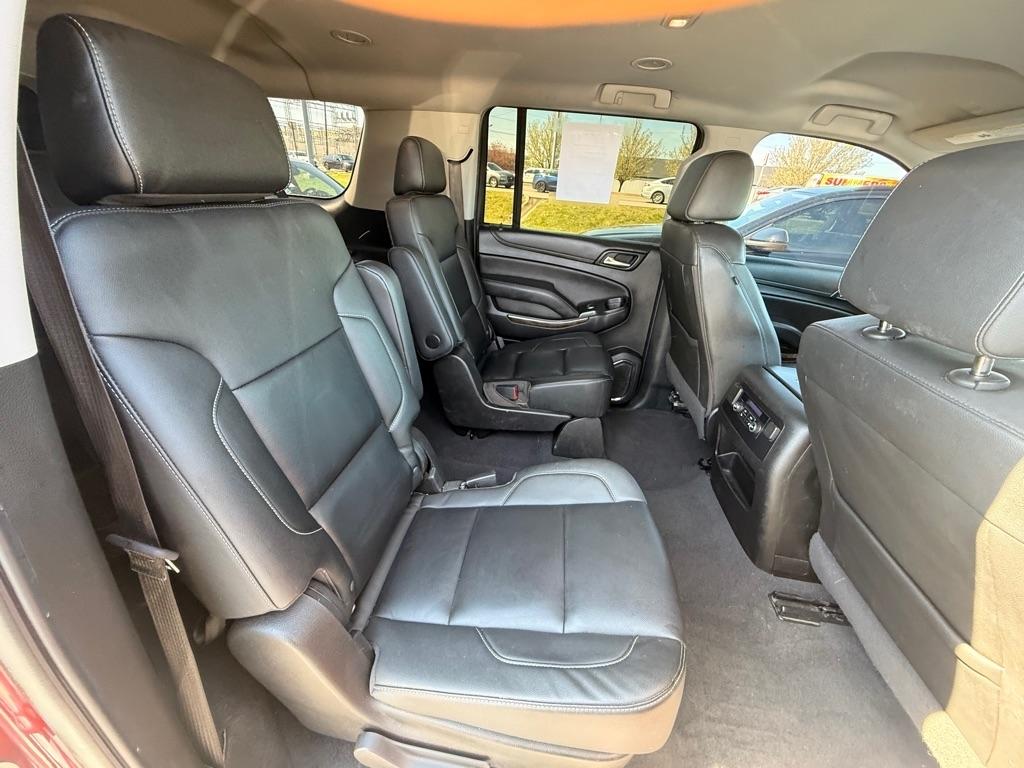 Chevrolet Suburban LT 4WD 2020