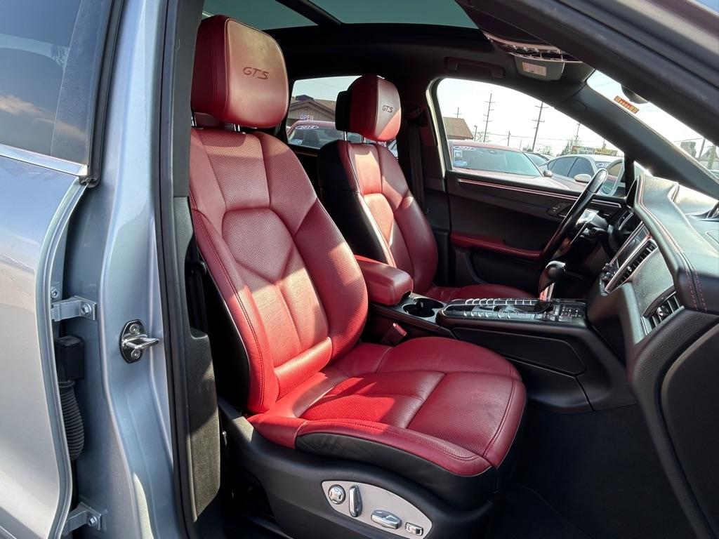 Porsche Macan GTS 2018