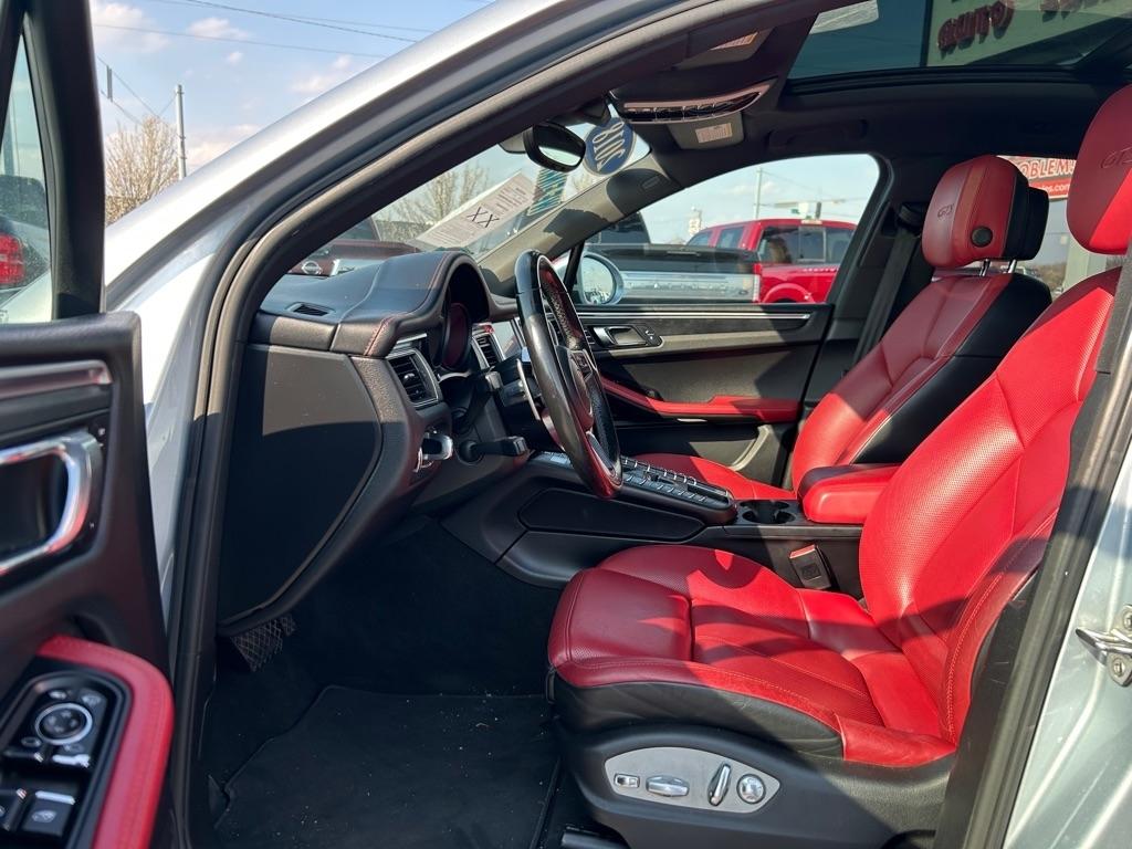 Porsche Macan GTS 2018