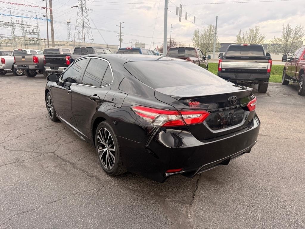 Toyota Camry L 2018