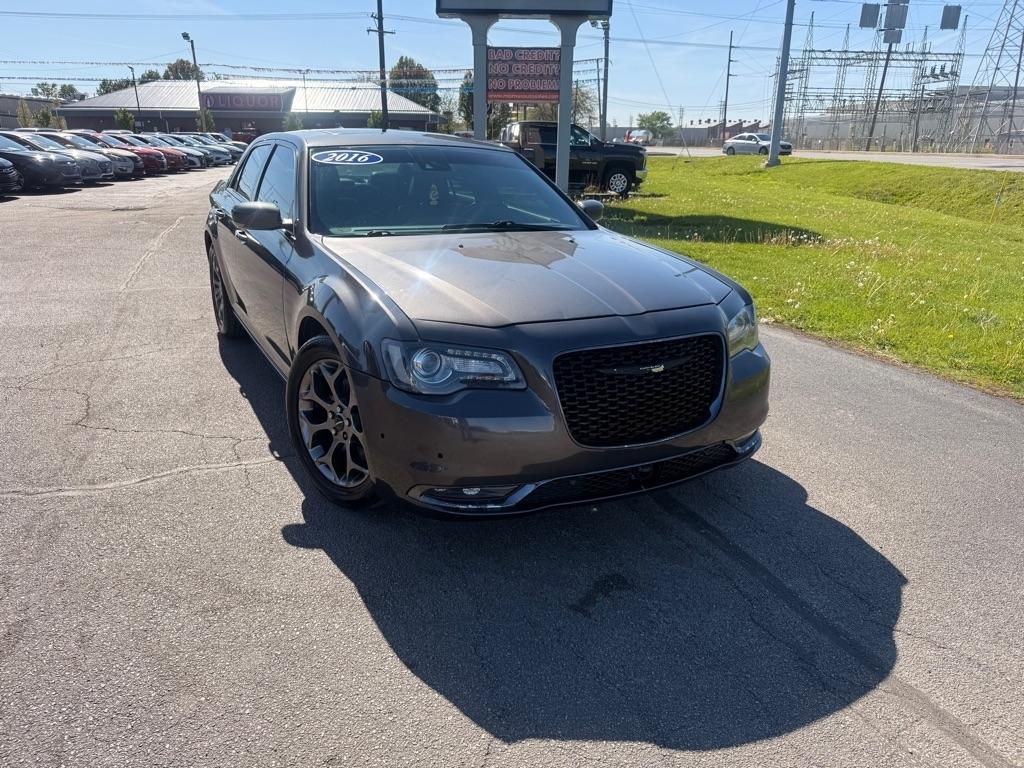 Chrysler 300 S V6 AWD 2016