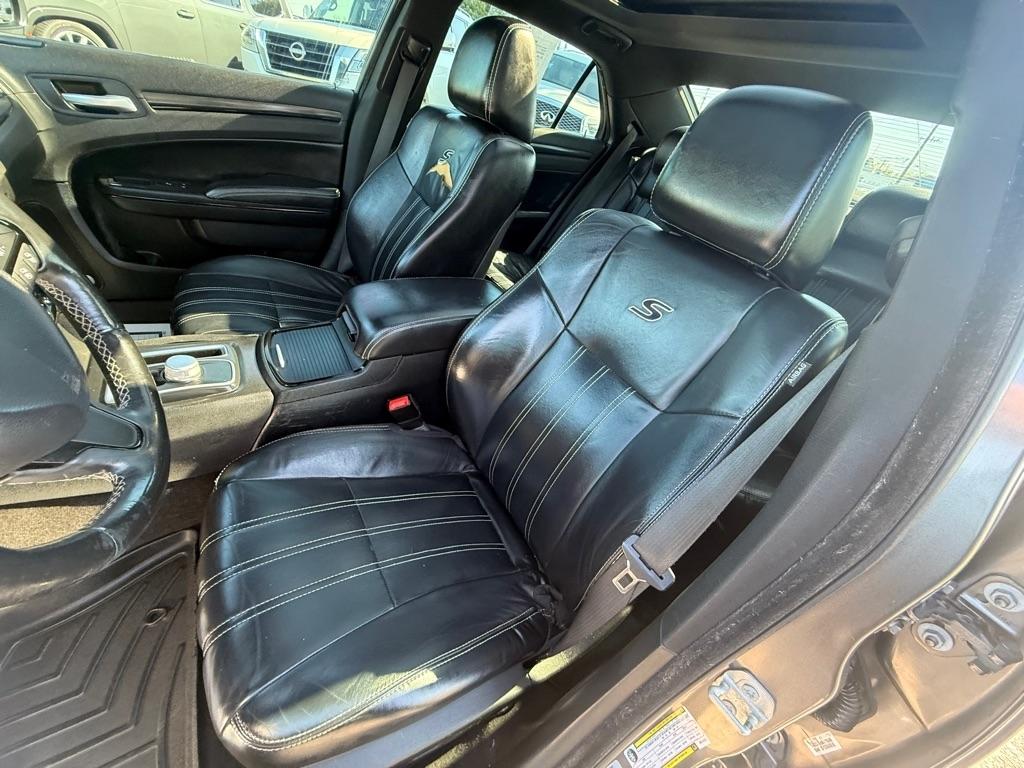 Chrysler 300 S V6 AWD 2016