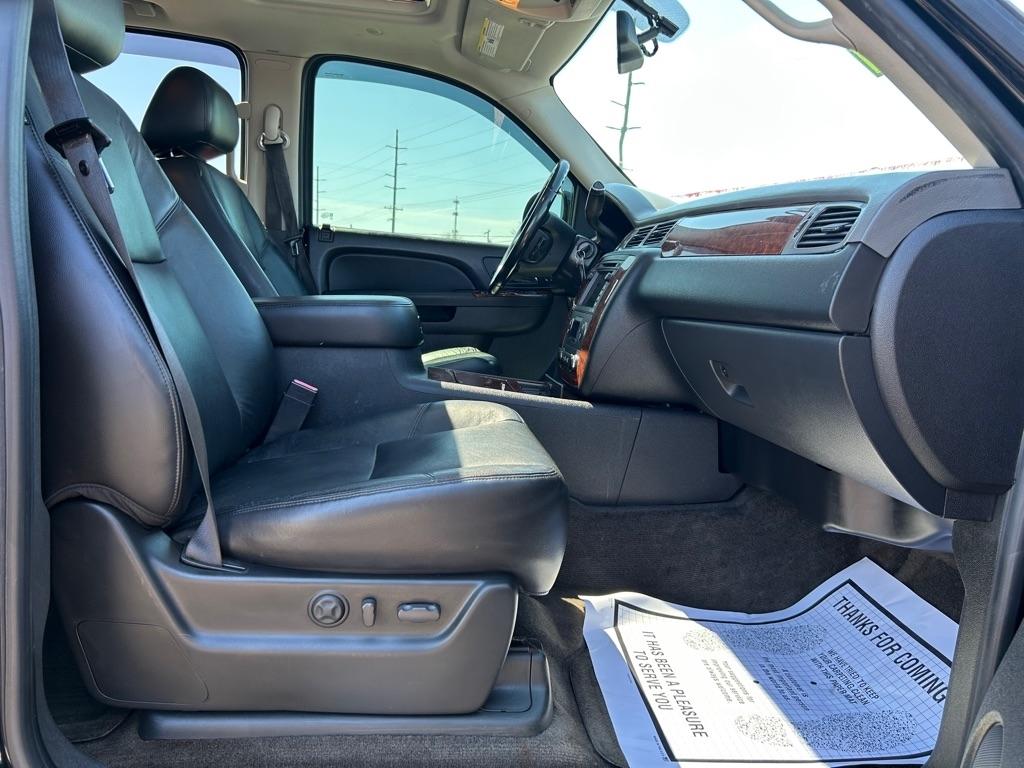 Chevrolet Avalanche LTZ 4WD 2010