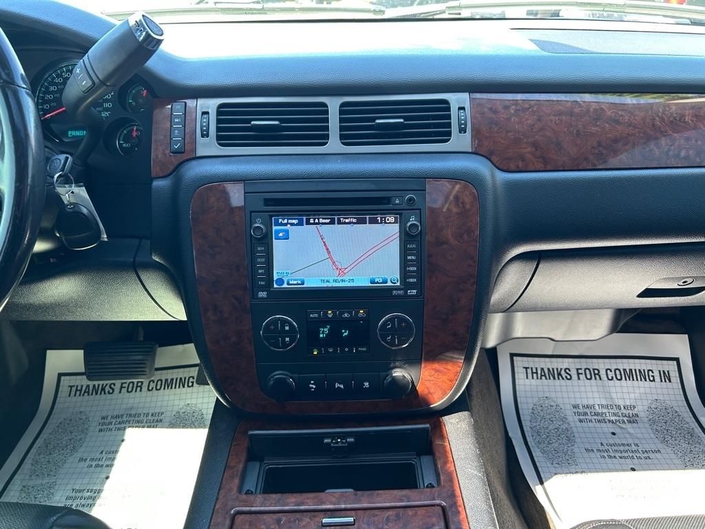 Chevrolet Avalanche LTZ 4WD 2010