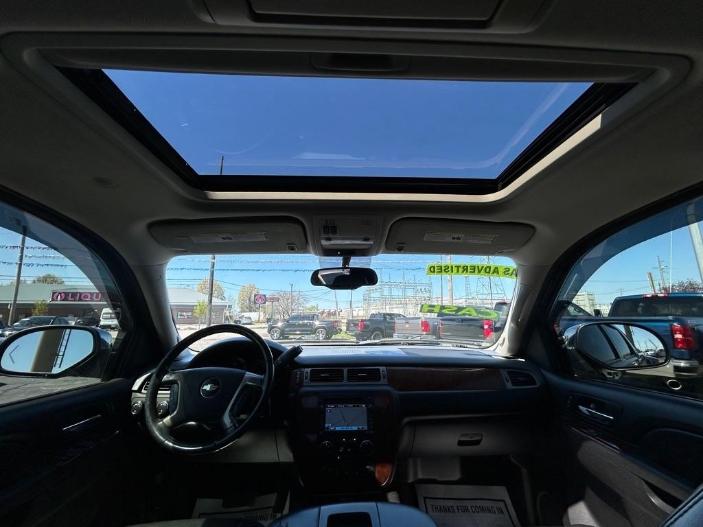 Chevrolet Avalanche LTZ 4WD 2010