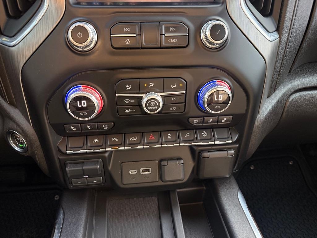 GMC Sierra 1500 Denali Crew Cab 4WD 2021