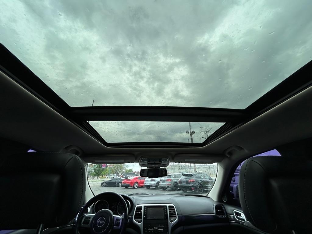 Jeep Grand Cherokee  2012