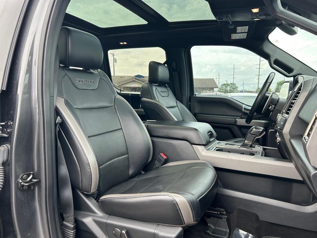 Ford F-150 Raptor SuperCrew 4WD 2018