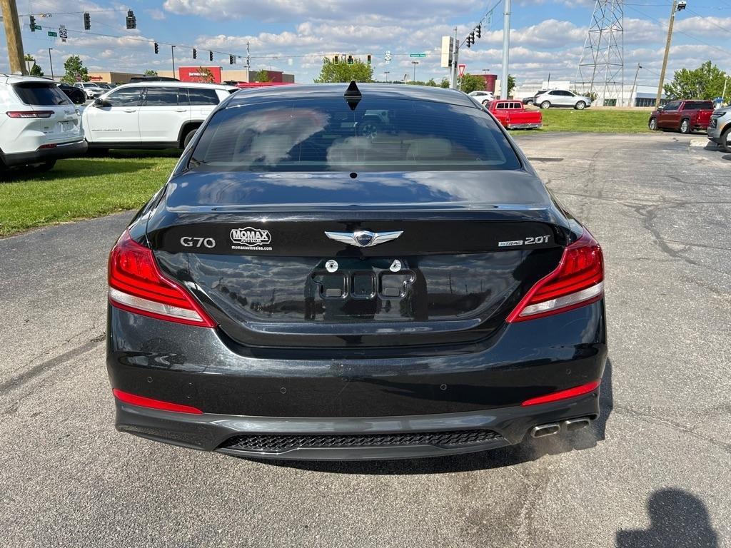 Genesis G70 2.0T Advanced 2019