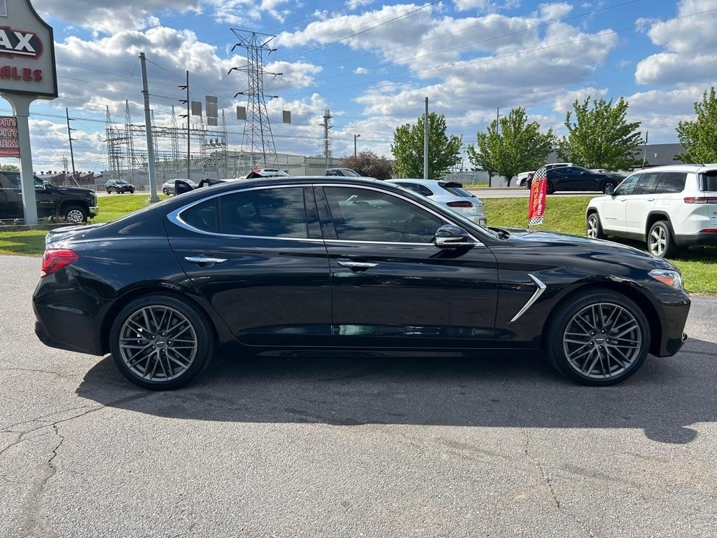 Genesis G70 2.0T Advanced 2019
